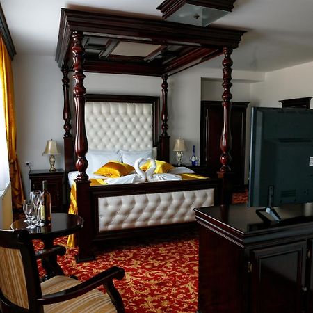 Nova Varoš Hotel Zlatarski Zlatnik מראה חיצוני תמונה