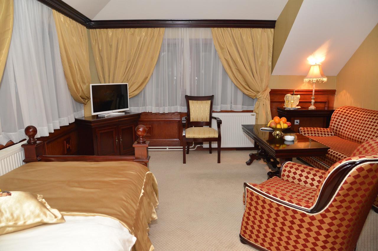 Nova Varoš Hotel Zlatarski Zlatnik מראה חיצוני תמונה