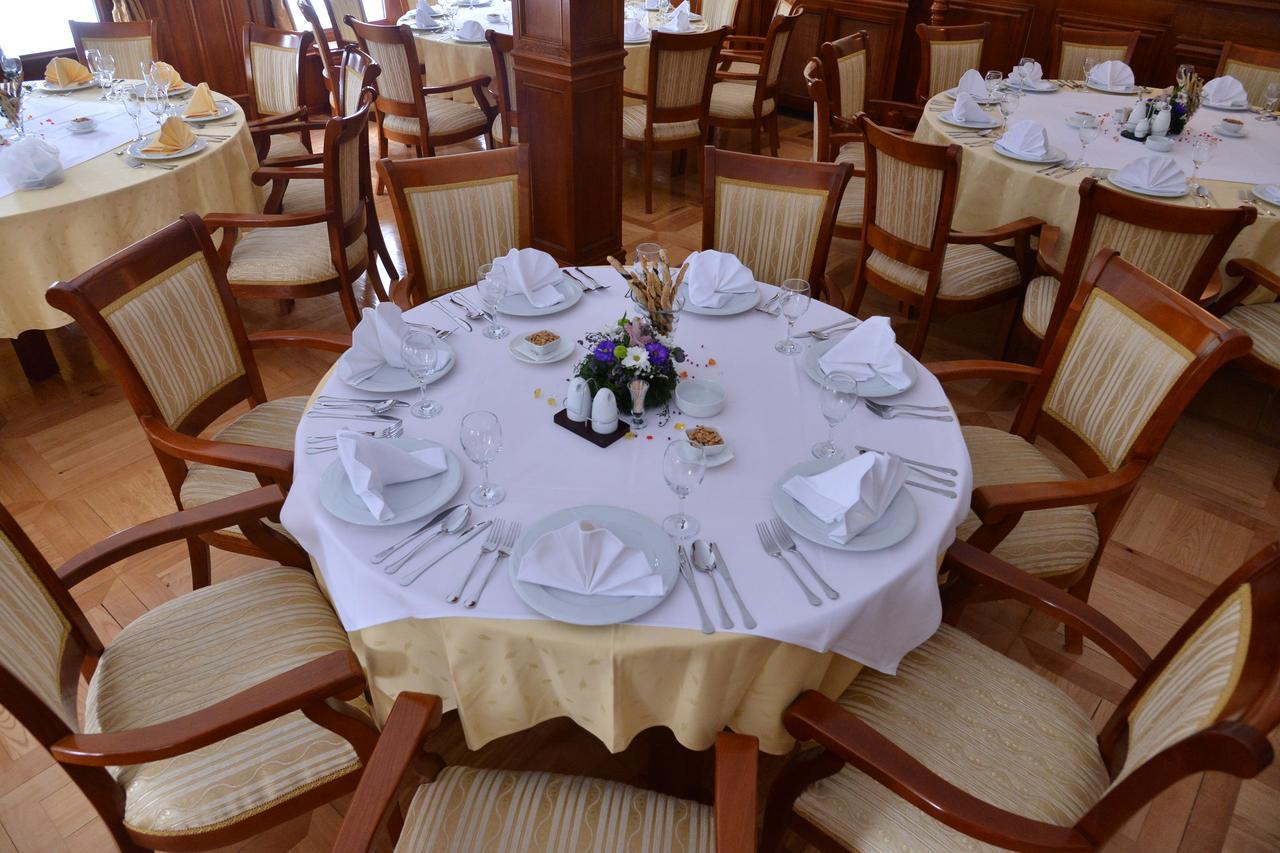 Nova Varoš Hotel Zlatarski Zlatnik מראה חיצוני תמונה